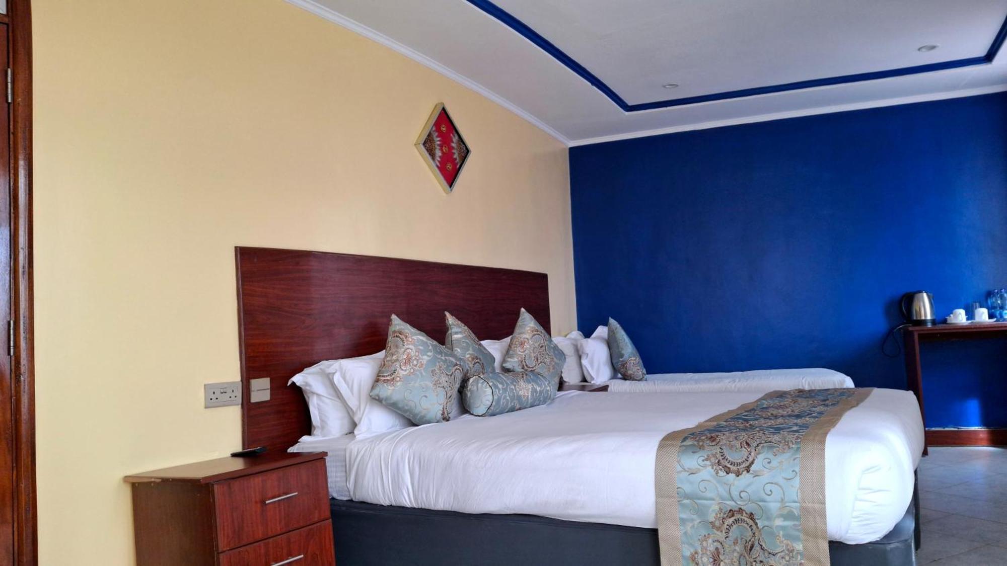Jaqanaz Resort Naro Moru ภายนอก รูปภาพ